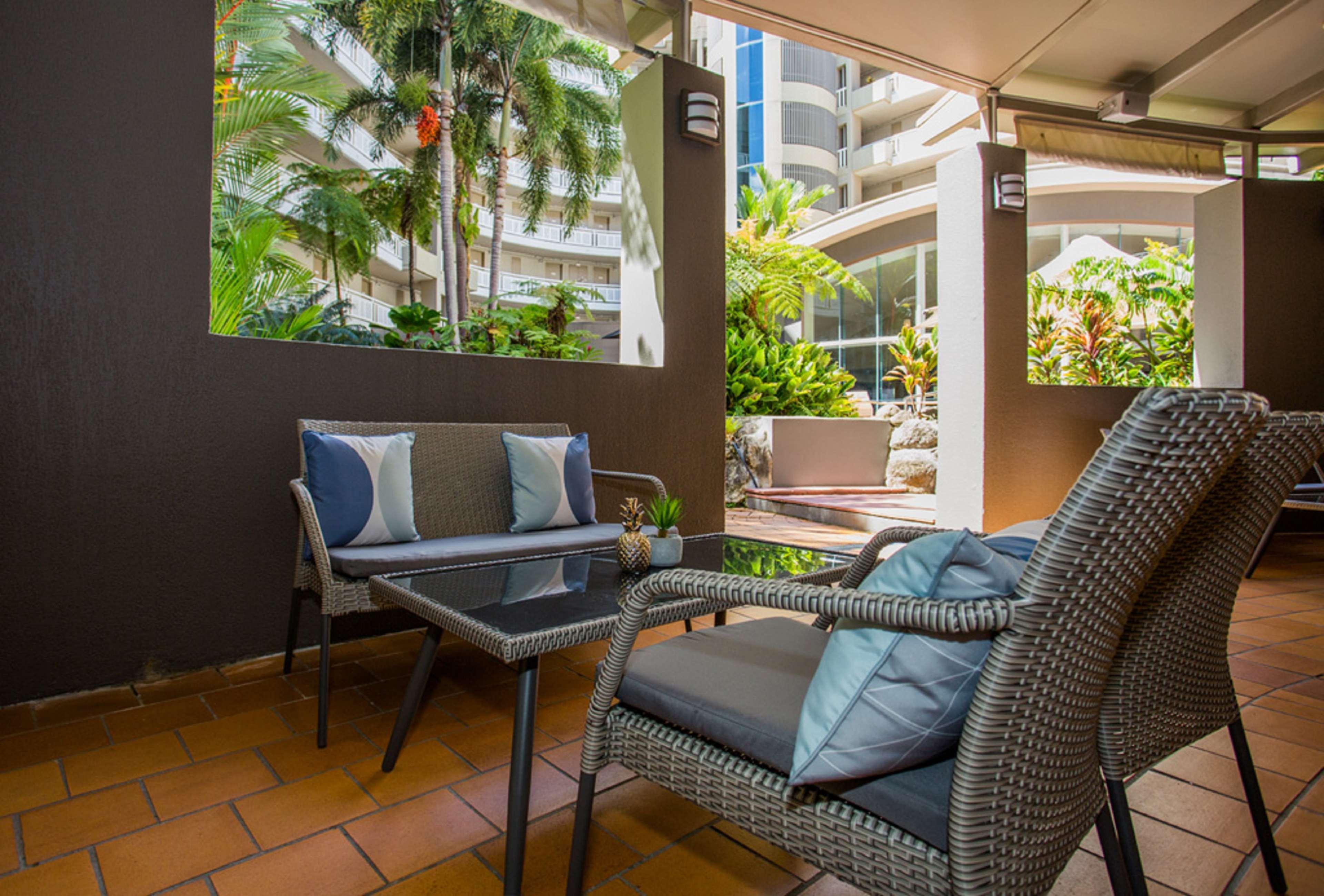 Doubletree By Hilton Cairns Hotel Kültér fotó